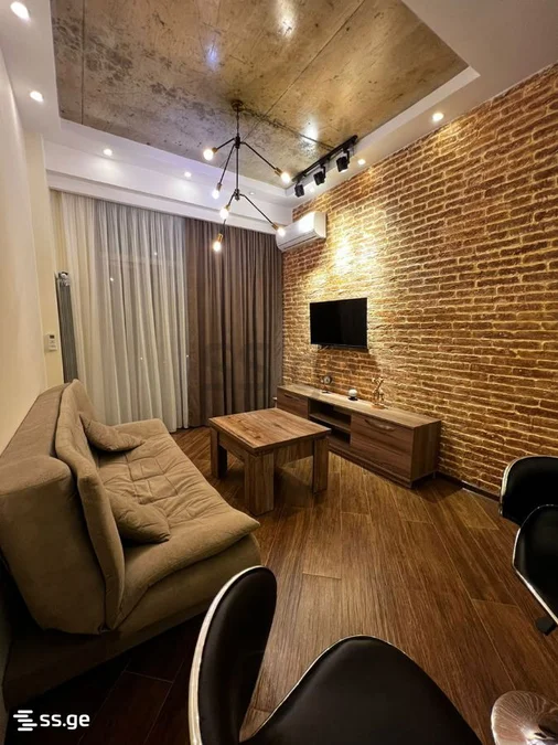 1+1 рядом с Batumi Mall, $600