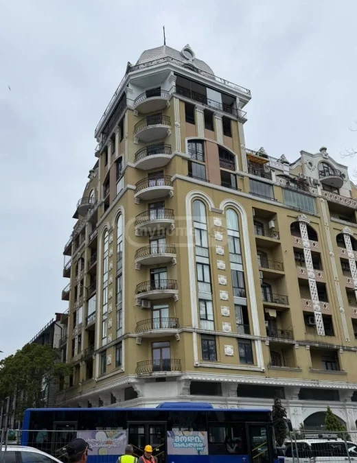3-комнатная квартира в Старом районе