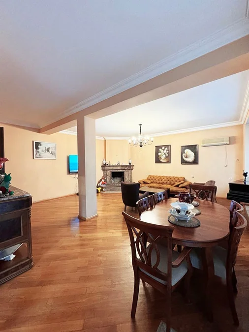 3+1 квартира, 205 кв.м, ул. 26 Мая, $1500