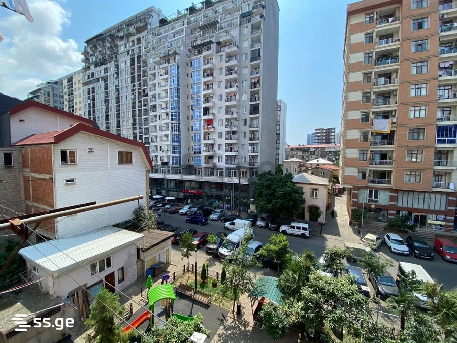 3-комнатная квартира в Батуми