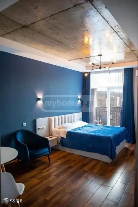 Студия 30 кв.м на ул. Такаишвили, $350