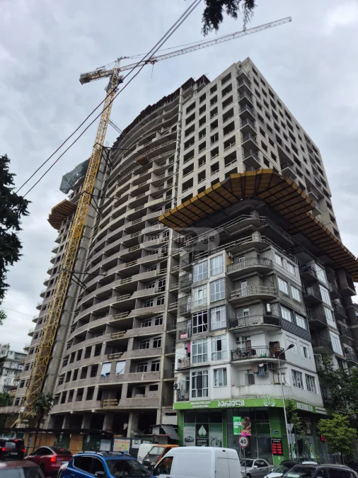 Однокомнатная квартира в районе Багратиони, Батуми
