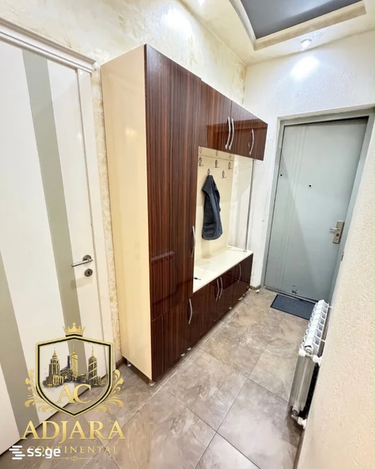 3 комнаты, 2 спальни, первая линия у моря, $600