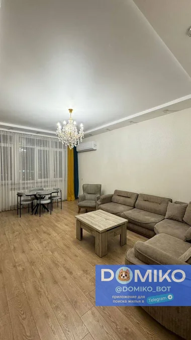 3+1 на Улица Леха и Марии Качиньских 74 Airport District