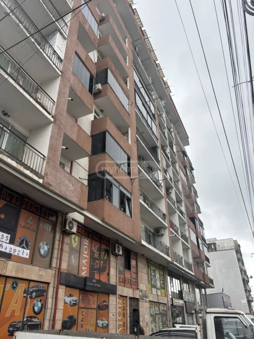 Коммерческое помещение 184 кв.м на ул. Агмашенебели, $1800