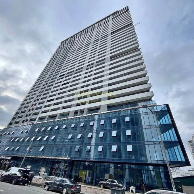 Шартава 7. Продажа черного каркаса 116,2 м2. Торцевая, ВИД НА АЛЛЕЮ И МОРЕ! $1250/м2