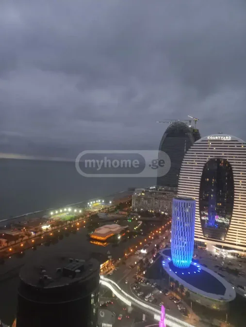 Однокомнатная квартира в Химшиашвилиском районе, Батуми