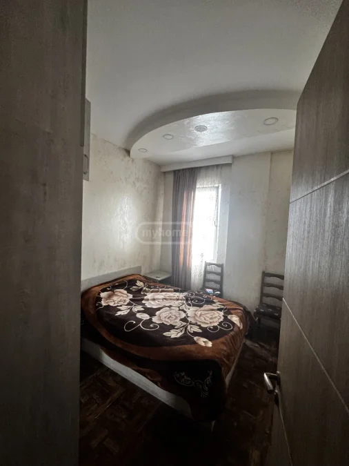 5-комнатной квартиры в районе Бони-Городок, Батуми