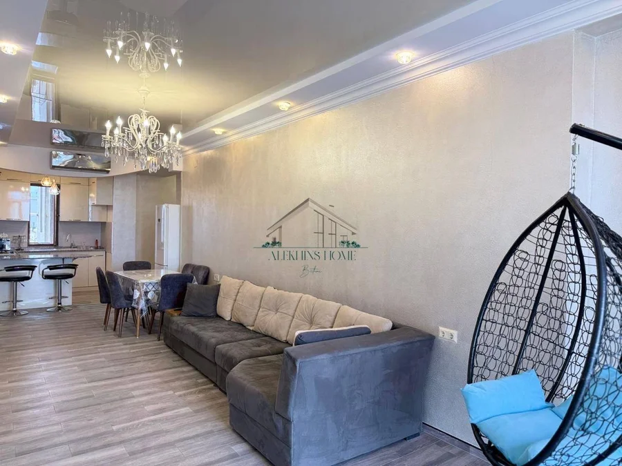 4-комнатная квартира у моря, $1500