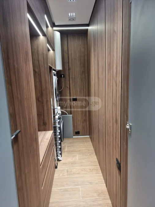 Двухкомнатная квартира в Старом районе Батуми, Батуми