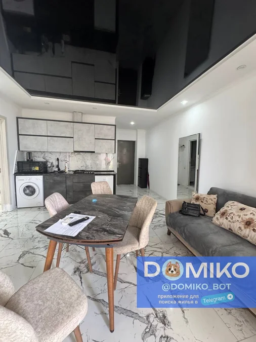 2+1 комнатная квартира, 93 м² в Батуми