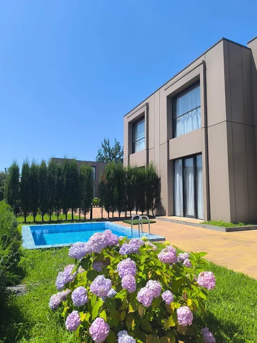 Современная вилла с бассейном в Чакви, $2350