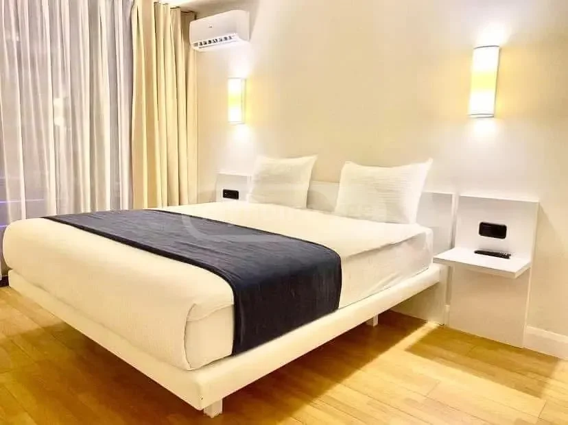 2-комнатная квартира, 50 м², $500