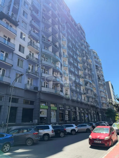 4-комнатная квартира