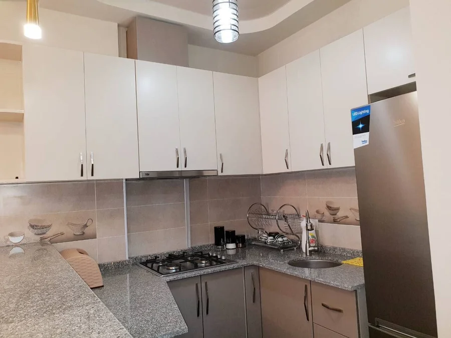 Долгосрочная аренда 3-комнатной квартиры в Rustaveli District