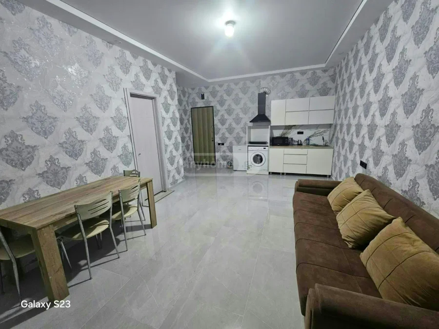 Двухкомнатная квартира в районе Багратиони, Батуми
