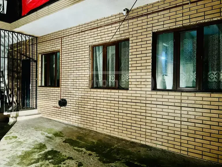 Частный дом с 4 комнатами в районе Багратиони, Батуми