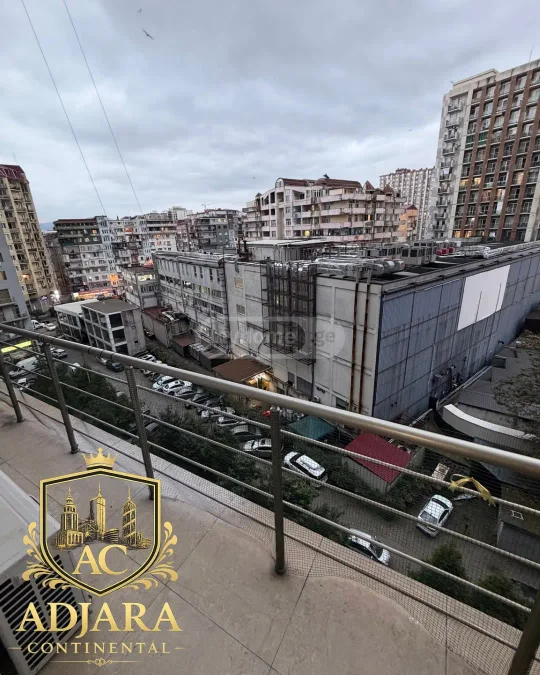 3-комнатная квартира в Химшиашвилиском районе, Батуми