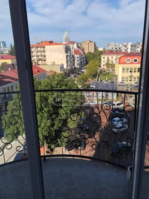 Однокомнатная квартира в районе Багратиони