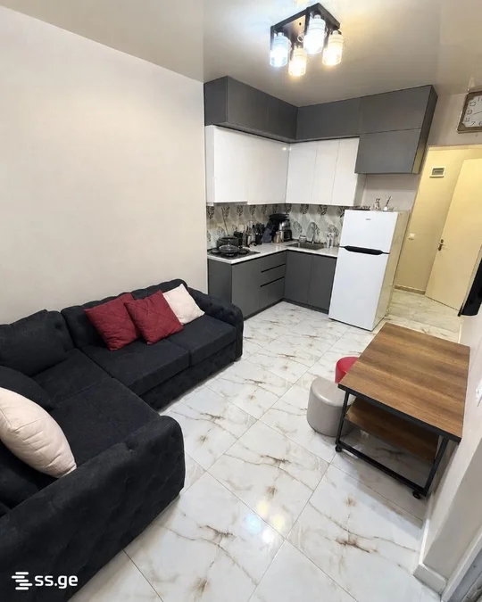 2-комн. квартиру на ул. Такайшвили 51, $500