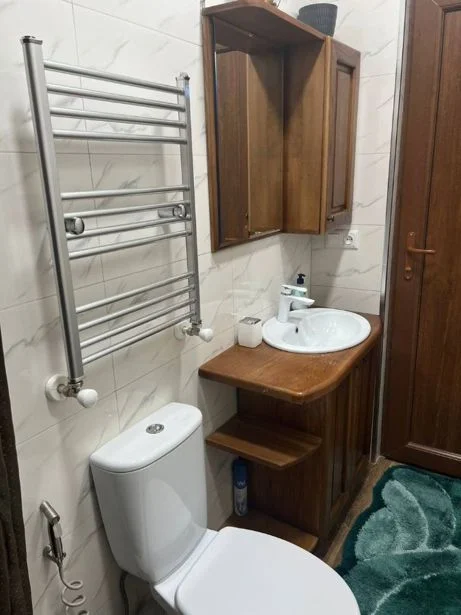 2-комнатная квартира на David Agmashenebeli Street 70 Agmashenebeli District
