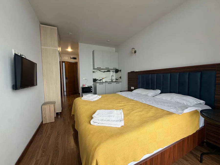 Студия в Andre tower, $300