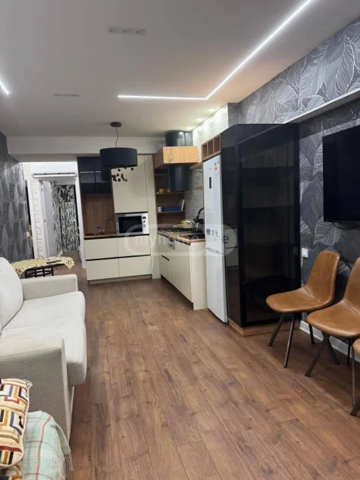 3-комнатная квартира, 80 кв.м, ул. Горгиладзе, 54