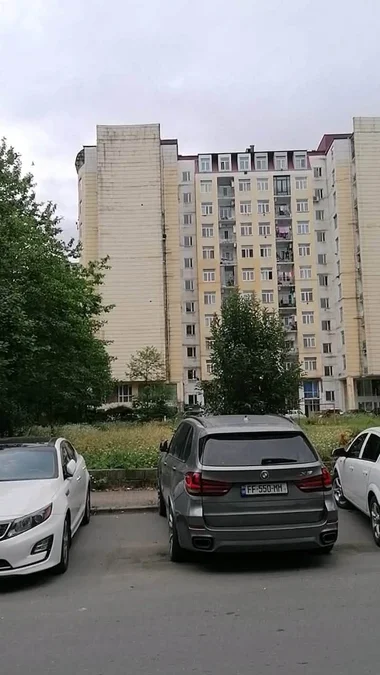 3-комнатная квартира на длительный срок — от 1 года
