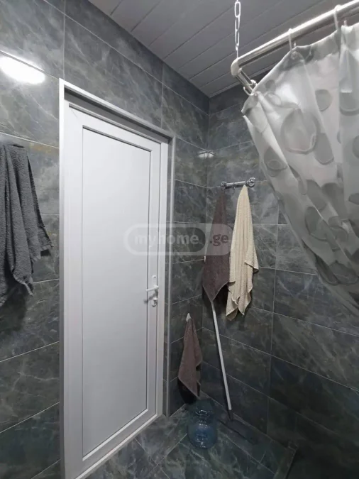 Двухкомнатная квартира в аэропортовом районе Батуми