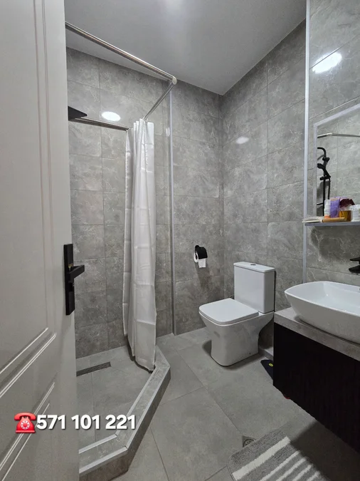 2х комнатную квартиру, $550