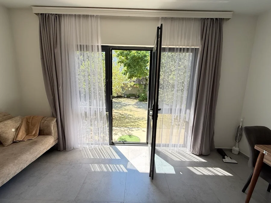 1+1 в районе Метро Сити, $425