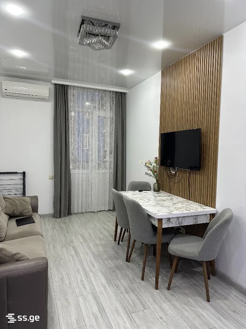 1+1 квартира, ул. Инасаридзе 8, 40 кв.м