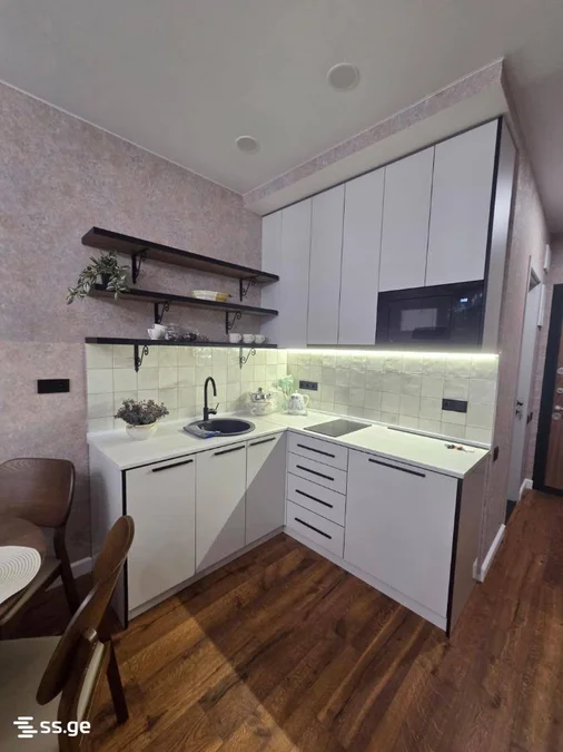 Пиросмани 17, Б блок, 26 этаж, 43 м²