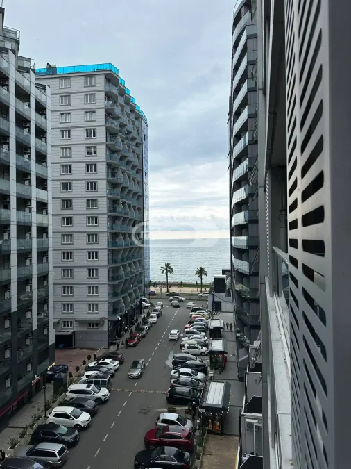 3-комнатная квартира в районе аэропорта, Батуми