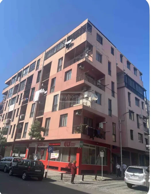 2-комнатная квартира в районе Старого Батуми, Батуми